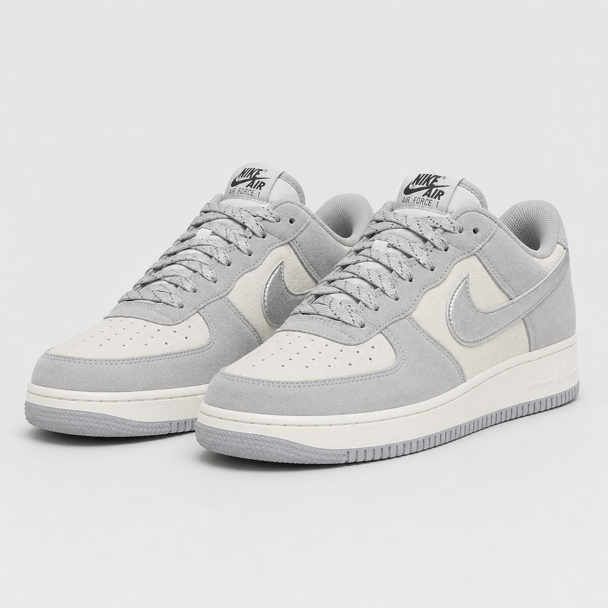 Nike Air Force 1 '07 LV8